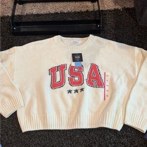 🍋‍🟩Grayson Threads Cream USA Sweater